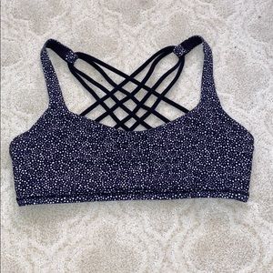 LULULEMON FREE TO BE SPORTS BRA